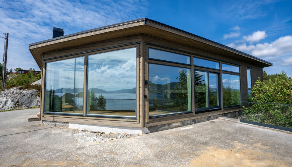 FUNKISPERLE: Sandøy Byggservice sørget for at Simin Sabri fikk oppfylt drømmen om et hus med mye lysinnslipp og panoramautsikt.