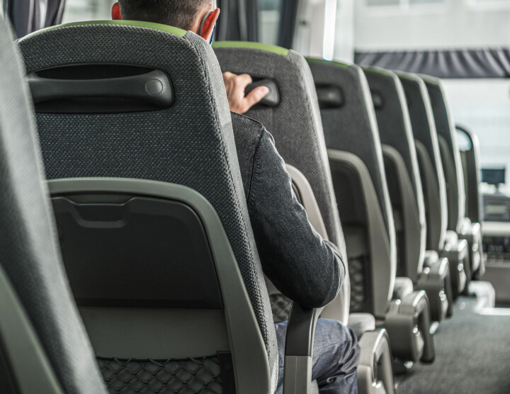 VANSKELIG Å PLANLEGGE: Selv med en normal arbeidsdag er det knapt mulig å pendle til sentrum eller omliggende områder om man følger det grønne skiftet og benytter kollektiv transport.