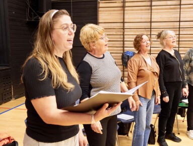 90 år på 90 minutter