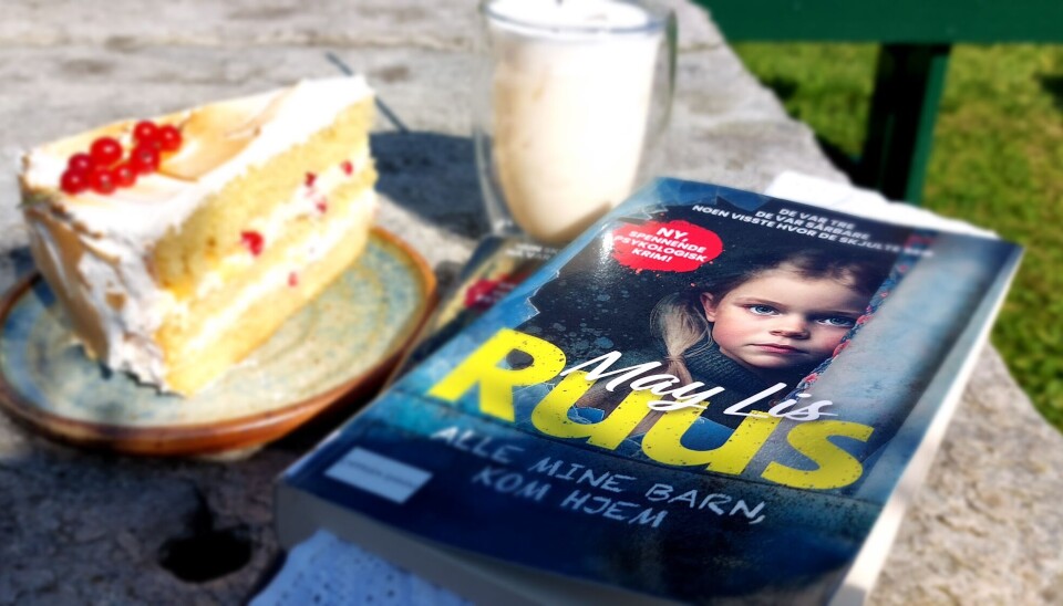 May Lis Ruus har siste halvannet år gitt ut fire krimbøker, alle med titler fra kjente barnesanger og barneleker.