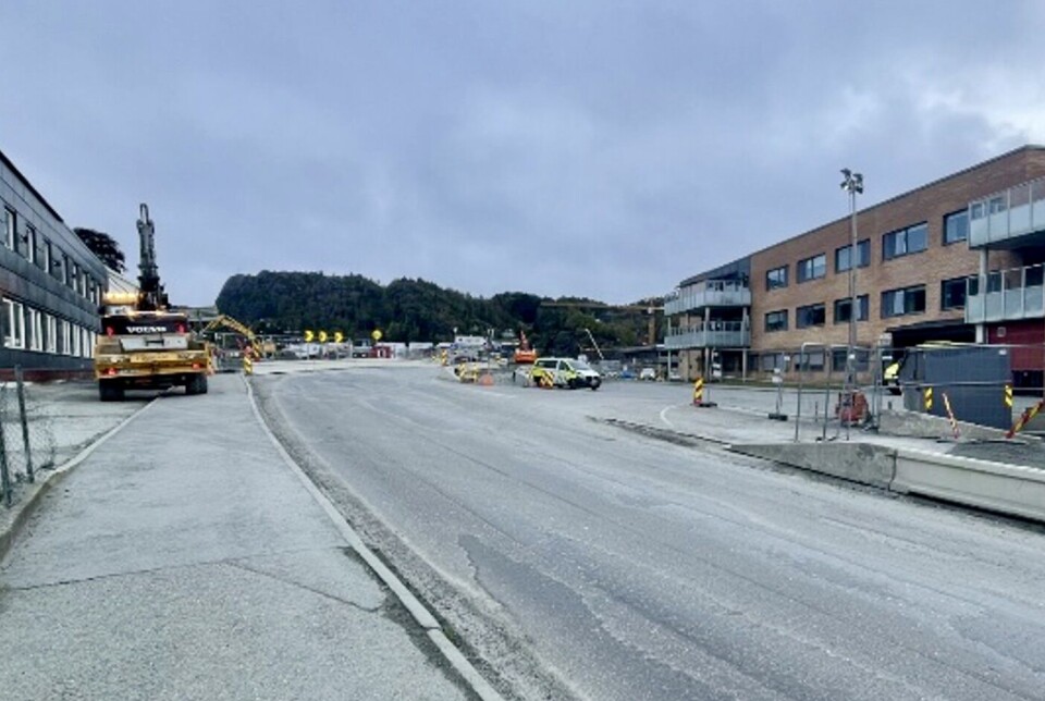 FLYTTER AVKJØRSELEN: - Det vil bli opparbeidet gangvei for tilkomst til legevakten, opplyser byggeleder Thomas Bjorøy Erstad.