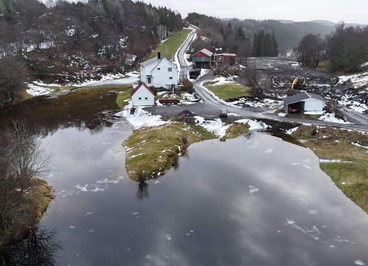 OVERSVØMMELSE: Her skal det egentlig ikke være vann i det hele tatt...