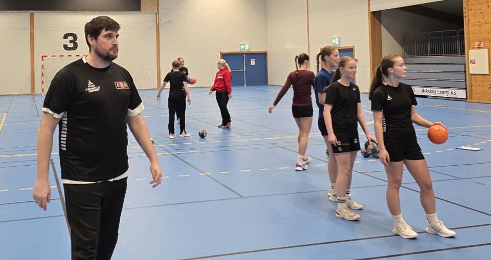 Mark Dahl gir seg i Askøy Håndballklubb