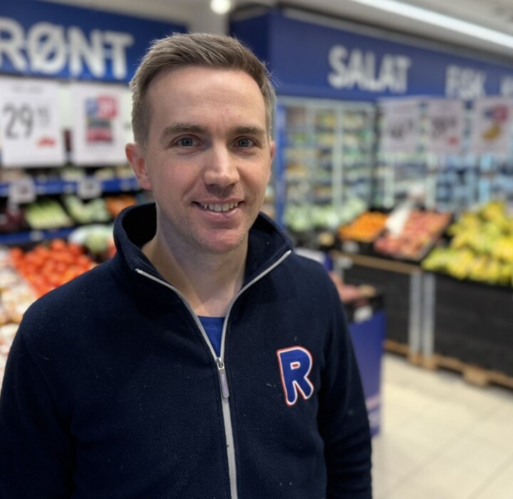 BLIR TRØNDER: Kjøpmann Tom Harald Grønvik i Rema 1000 Strusshamn overtar en ny Rema-butikk i Namsos, der samboeren kommer fra.