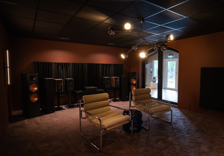 LYTTEROM: Bergen Hifi på Strusshamn Nærsenter har bygget det de mener er Norges råeste lytterom.